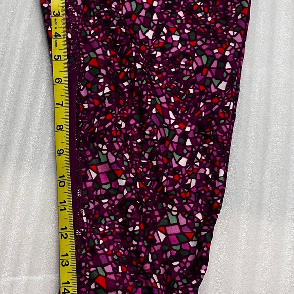 Lululemon Crop Leggings Pink Purple - Picture 7 of 9